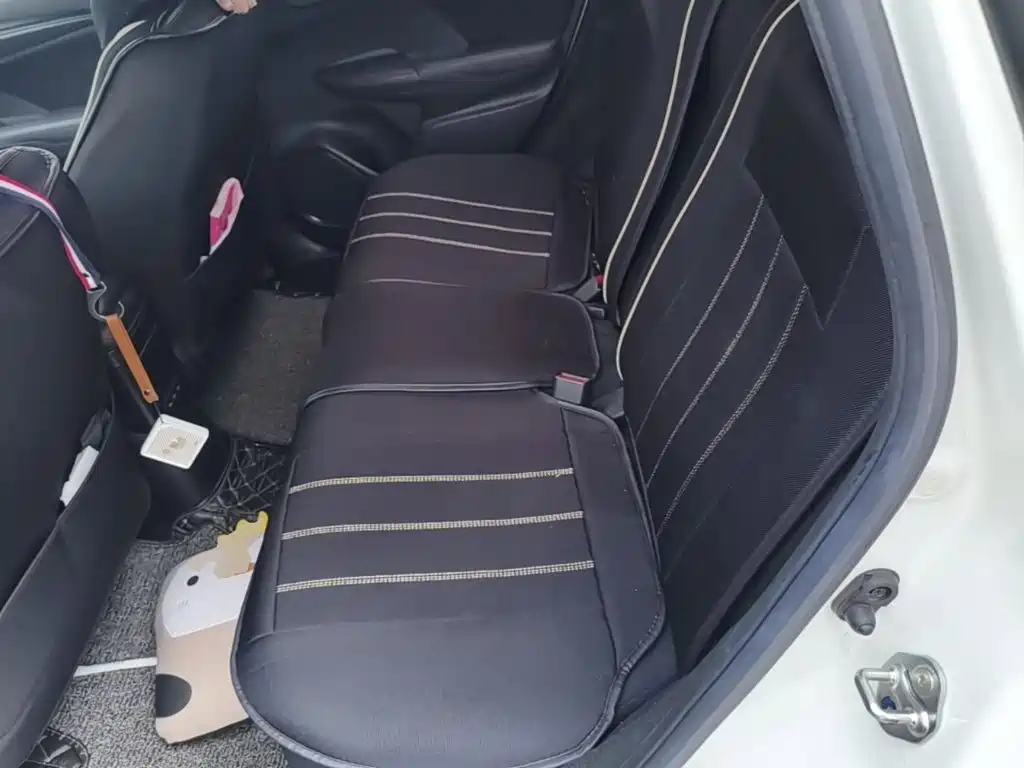 Honda Fit — миниатюра 17