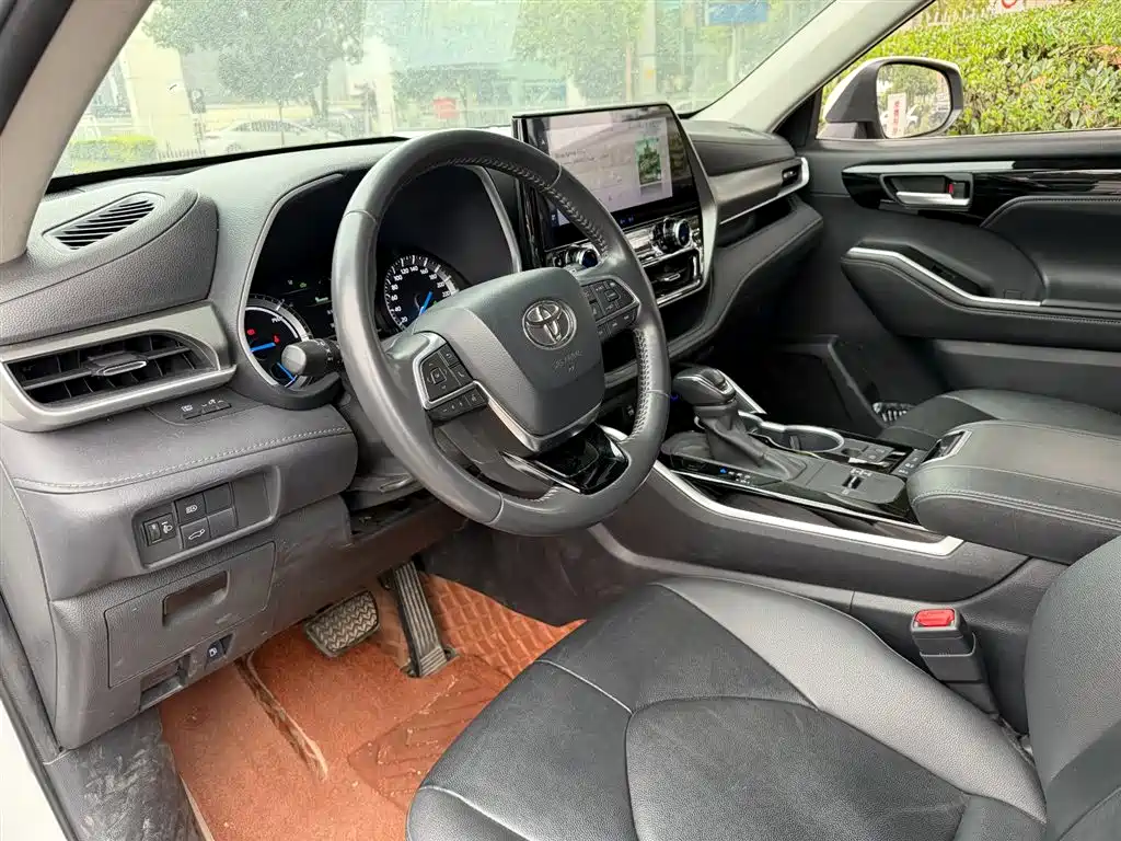 Toyota Highlander 2022