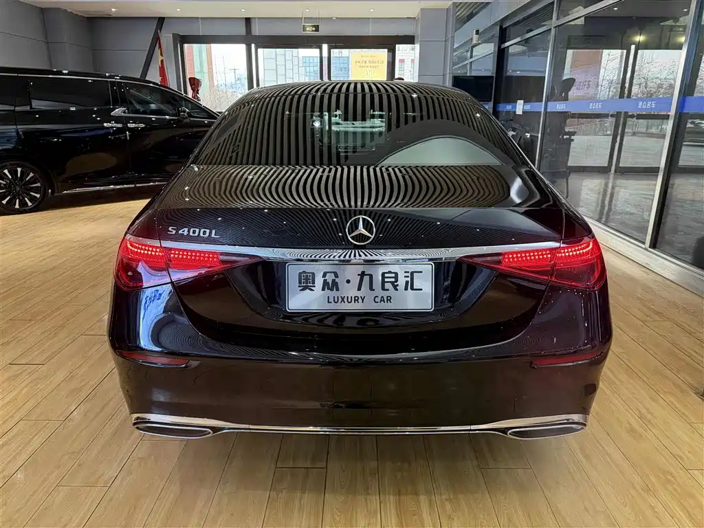 MERCEDES-BENZ S CLASS