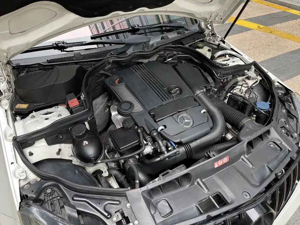 Mercedes-Benz C-Class (Import) — миниатюра 21