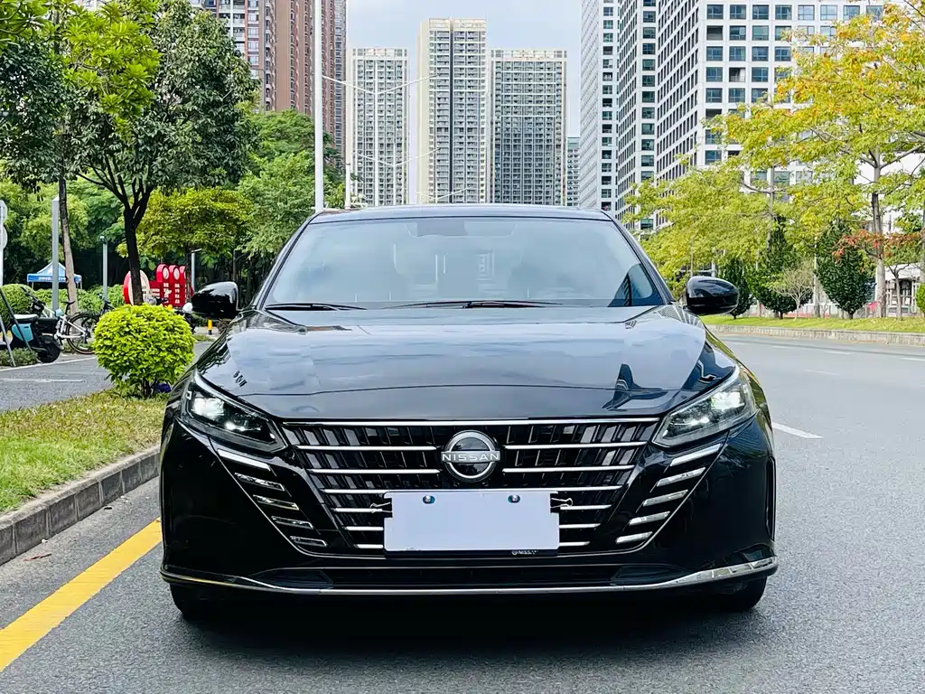 NISSAN TEANA