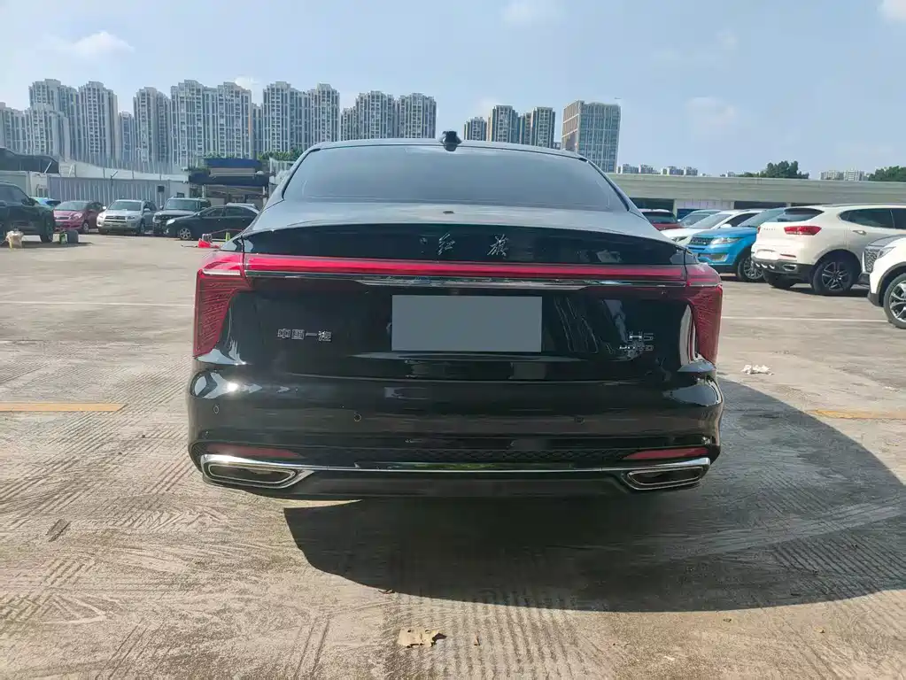 Hongqi Hongqi H5 — миниатюра 14