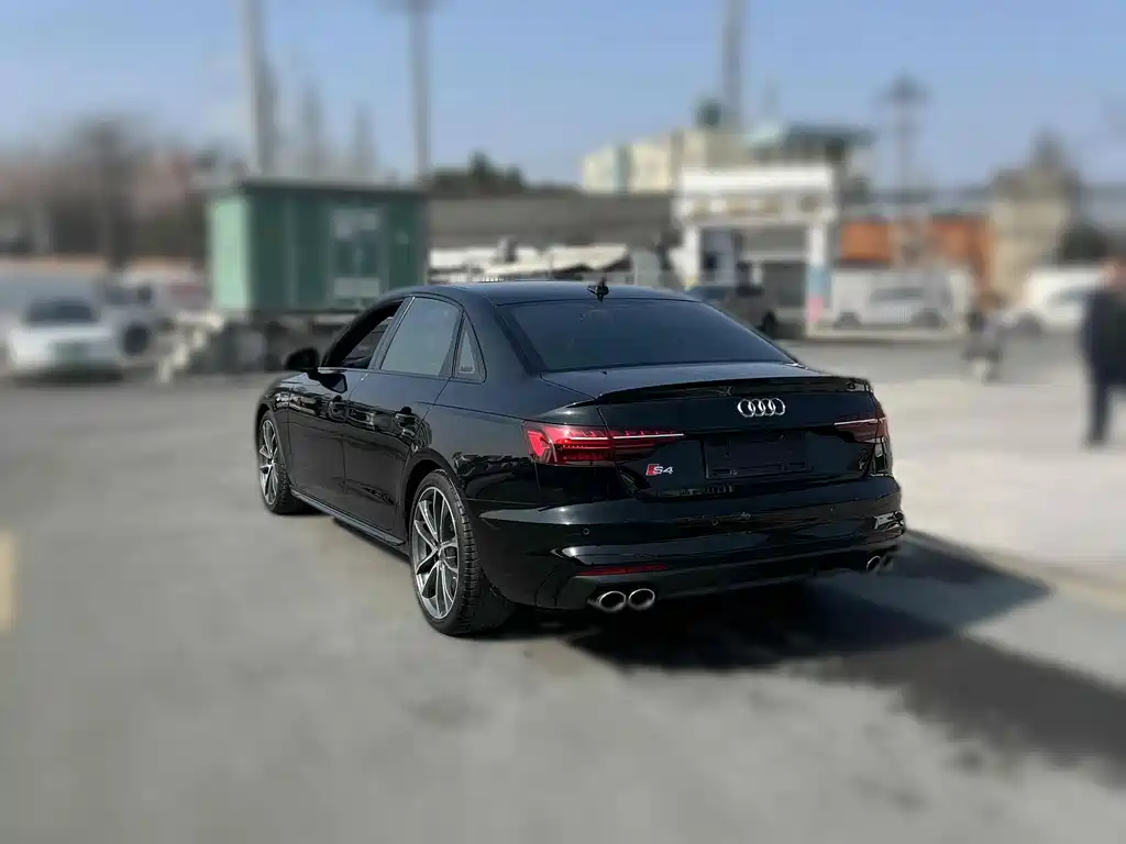 Audi S4 — миниатюра 9