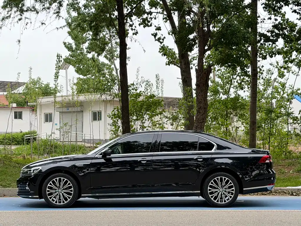 Volkswagen Phideon 2018 380TSI