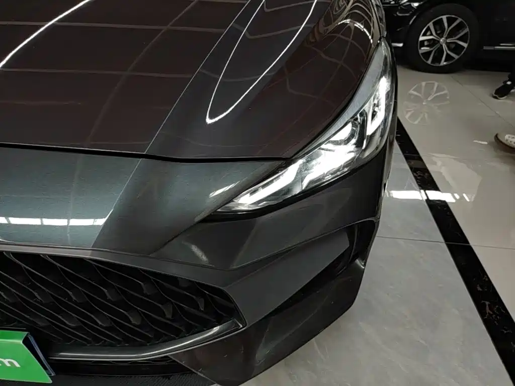 MG MG5 — миниатюра 24