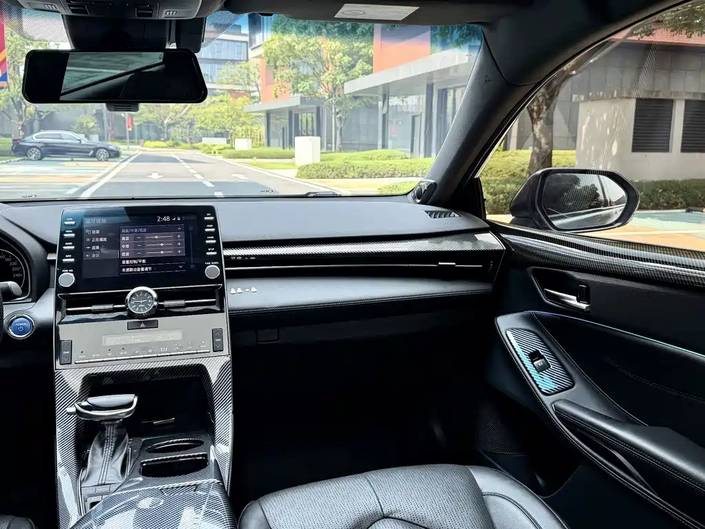 Toyota Avalon — миниатюра 14