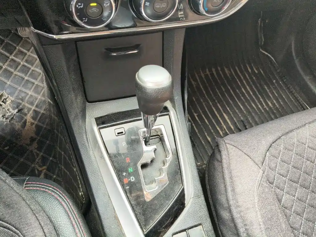 Toyota Corolla — миниатюра 10