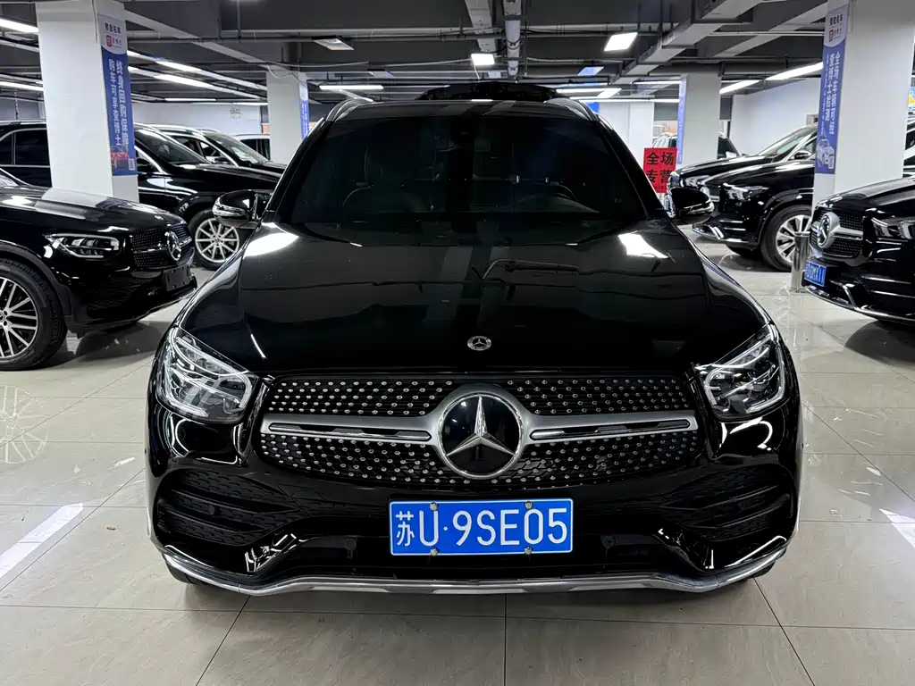 MERCEDES-BENZ GLC