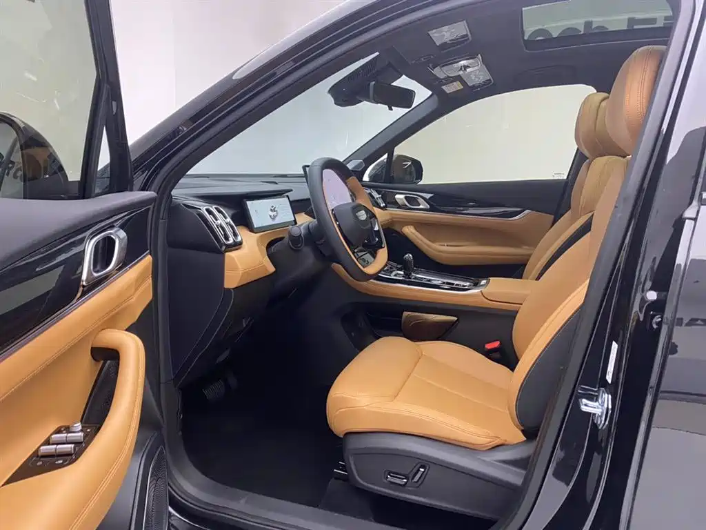 GEELY AUTOMOBILE BOYUE L