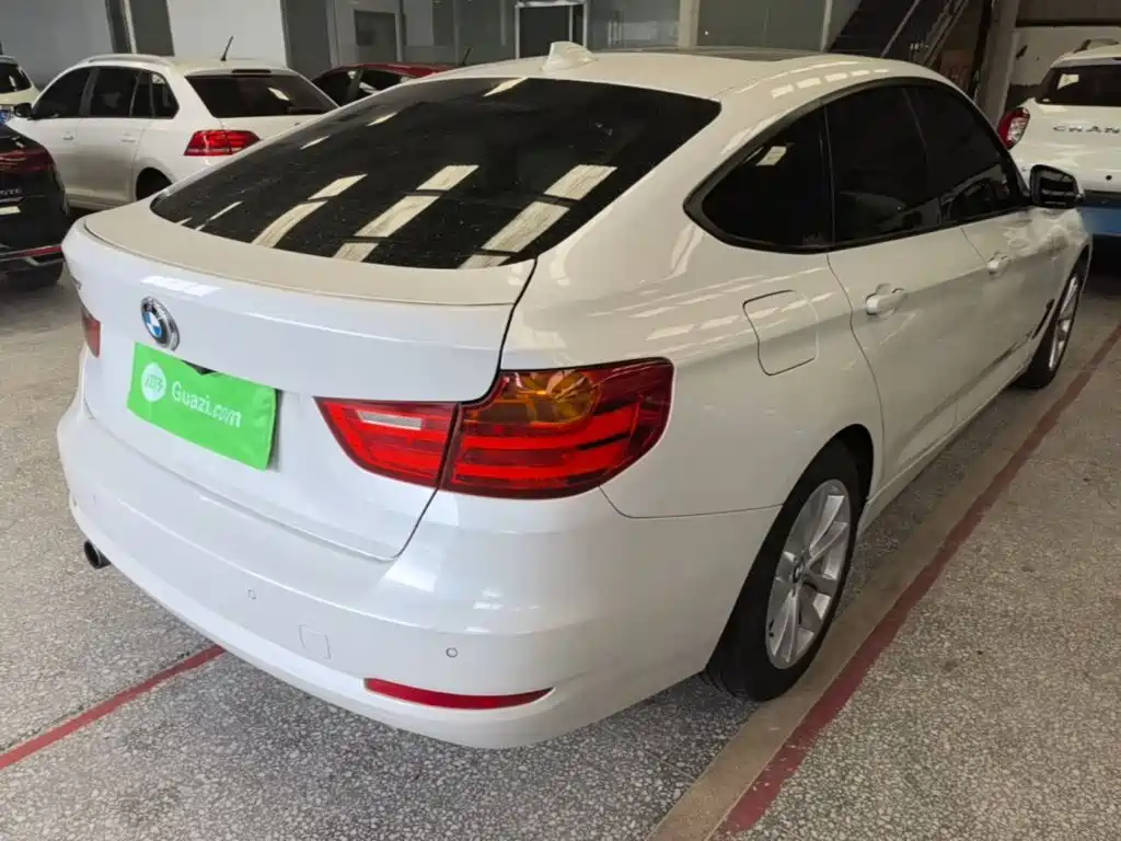 BMW 3 Series GT — миниатюра 7