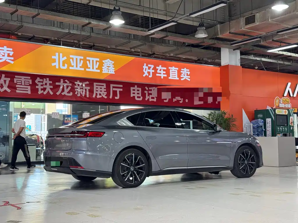 BYD Han — миниатюра 6