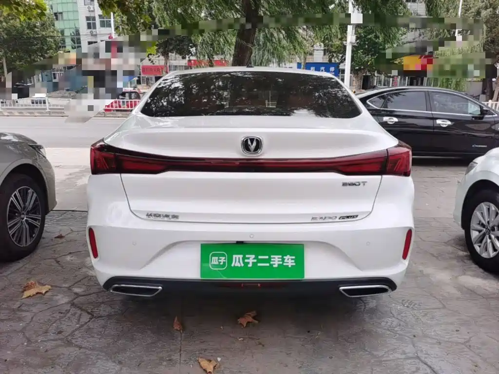Changan Eado — миниатюра 6