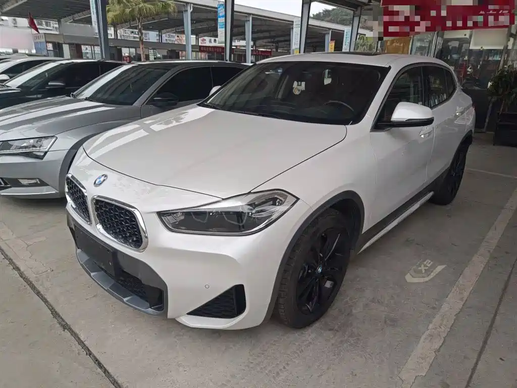 BMW X2 2023 sDrive25i M