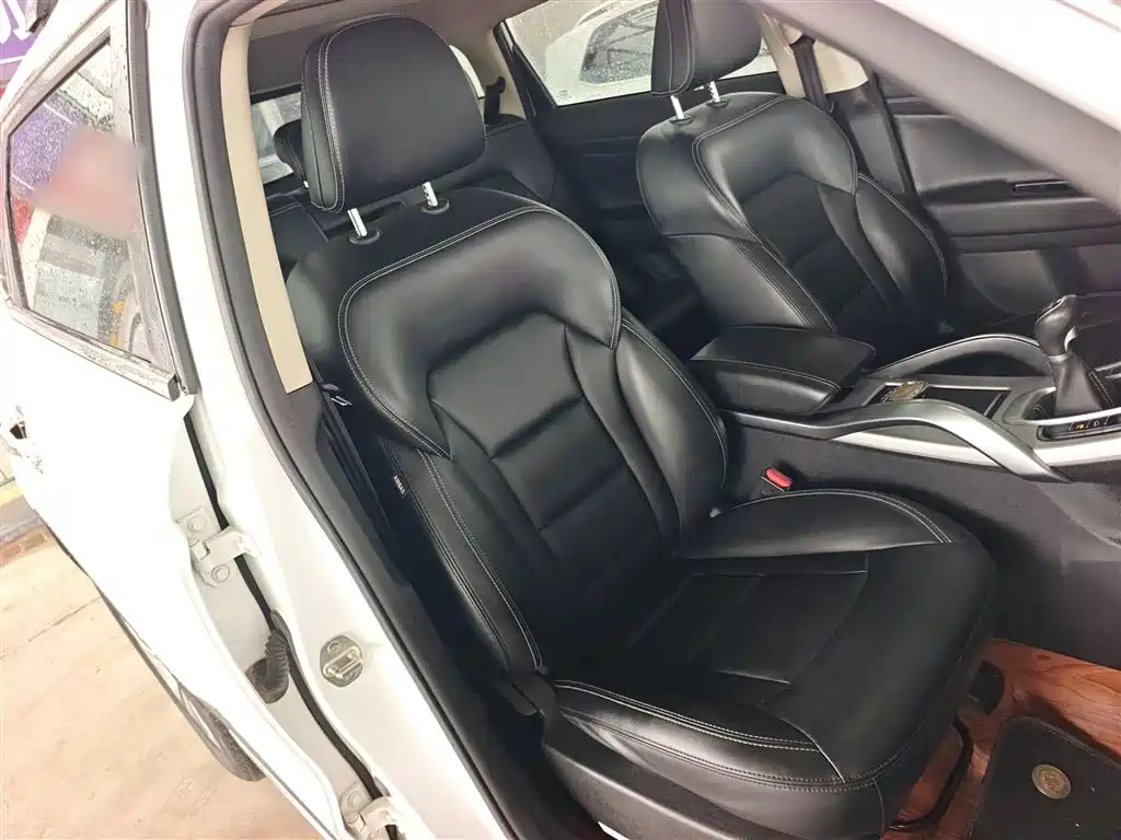 Geely Boyue - фото 20