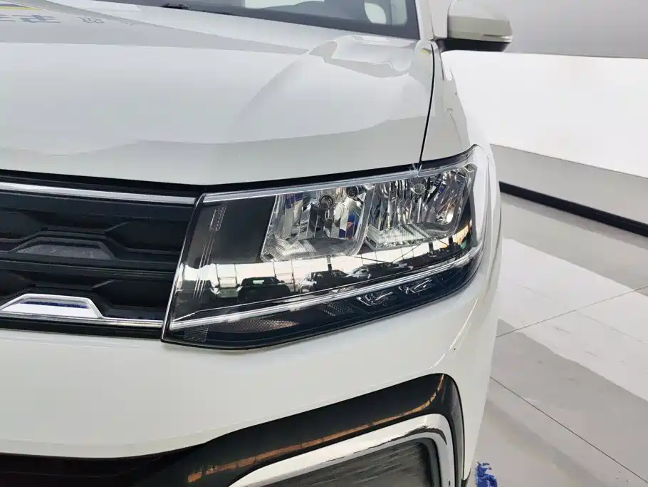 Volkswagen T-Cross — миниатюра 5