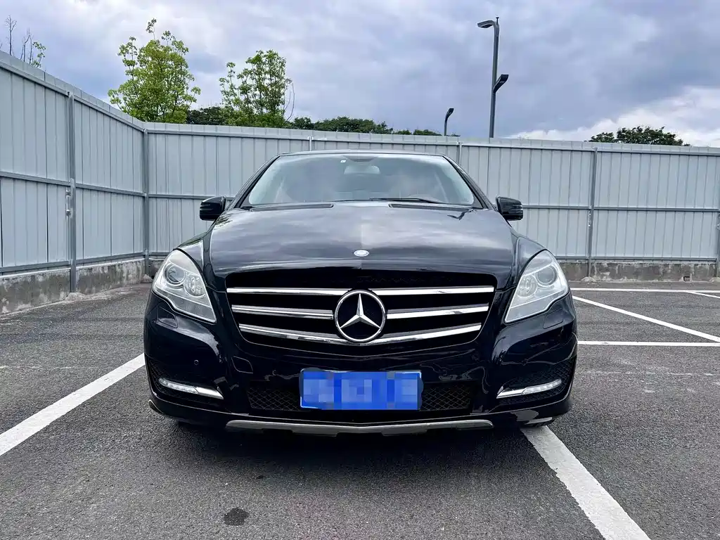 Mercedes-Benz R-Class — миниатюра 2