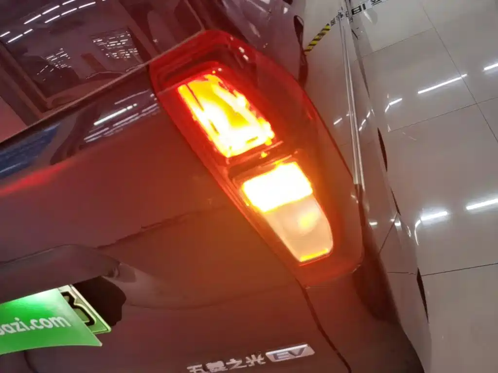 Wuling Zhiguang EV — миниатюра 8