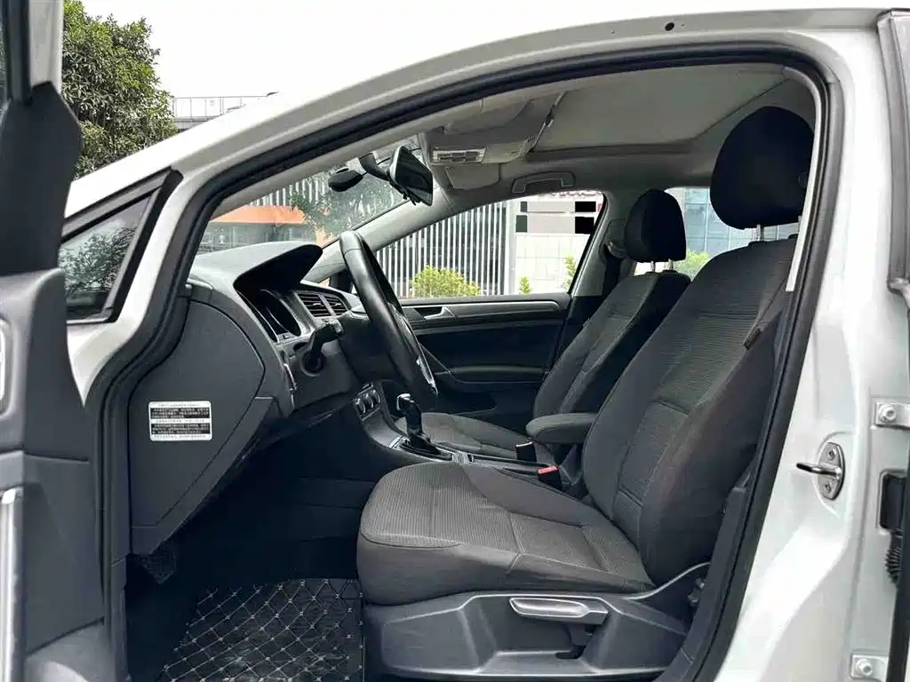 Volkswagen Golf 2014 1.4TSI AT Comfort