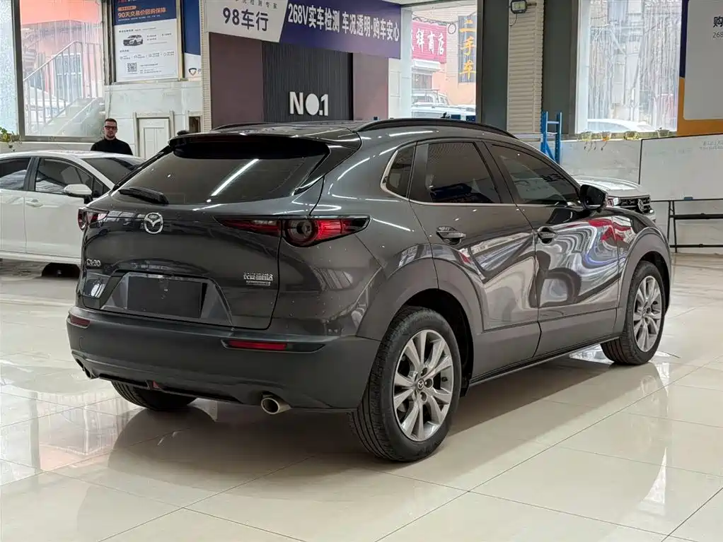 MAZDA CX 30
