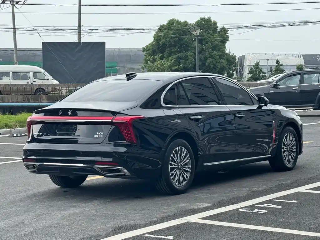 Hongqi Hongqi H5 — миниатюра 9