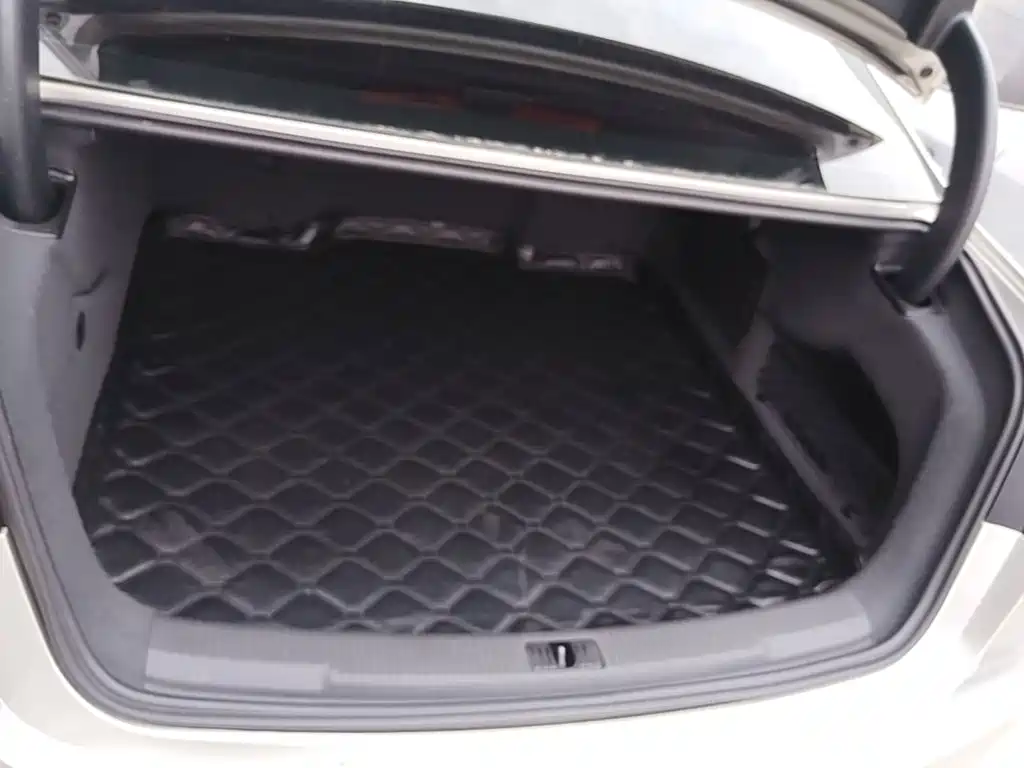 Audi A6L — миниатюра 19
