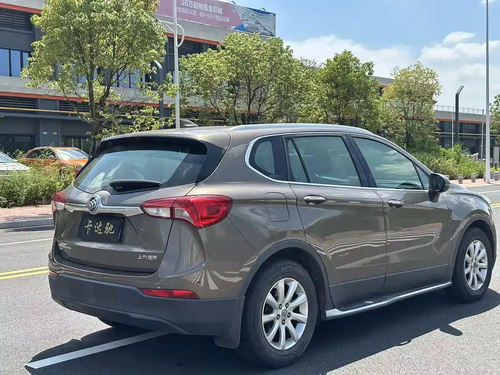 Buick Envision Plus — миниатюра 9