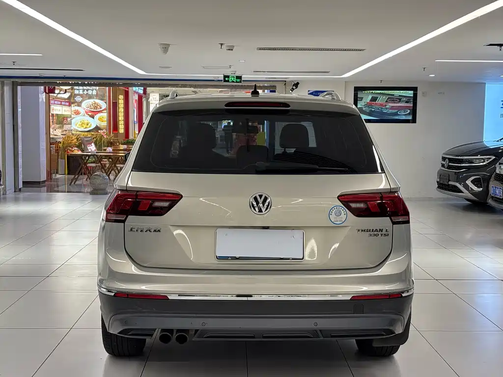 Volkswagen Tiguan L — миниатюра 6