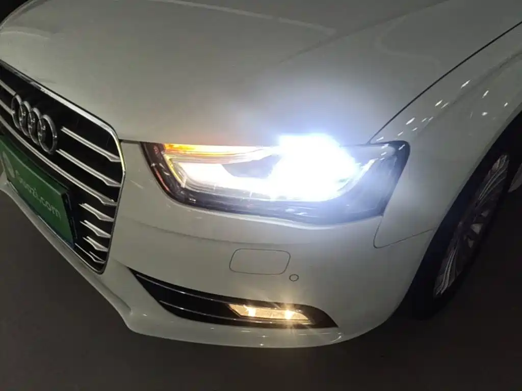 Audi A4L — миниатюра 24