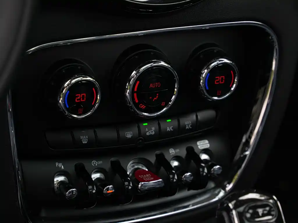 MINI Mini Clubman — миниатюра 24