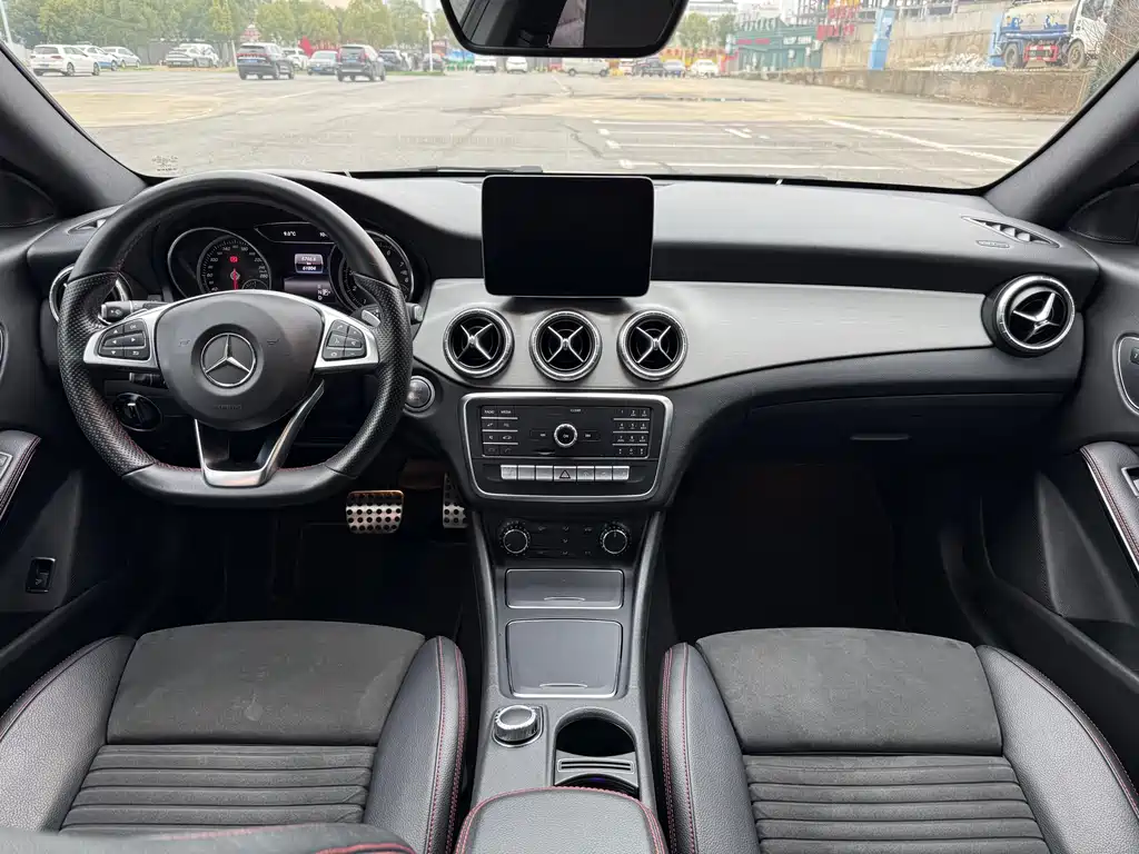Mercedes-Benz CLA 2018 CLA 220 4MATIC