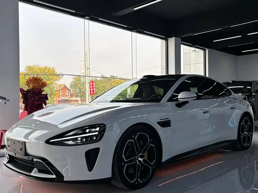 XIAOMI CAR XIAOMI SU7