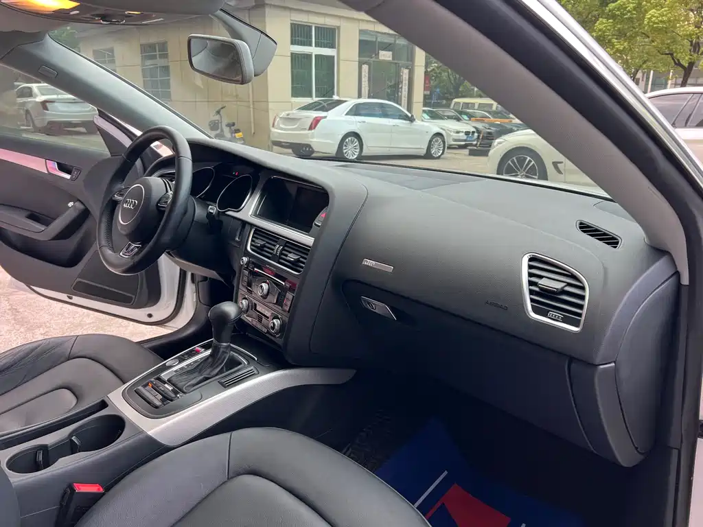 Audi A5 (Import) — миниатюра 18