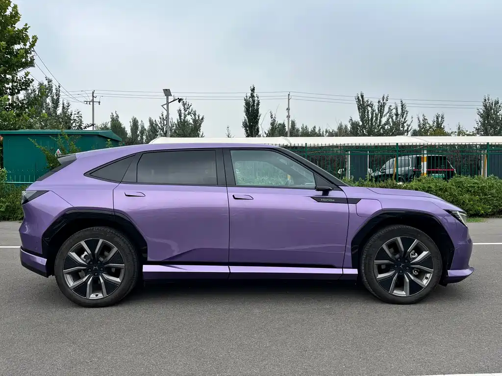 Honda Hiroyo Honda P7 — миниатюра 20