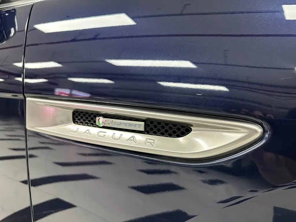 Jaguar F-PACE — миниатюра 27