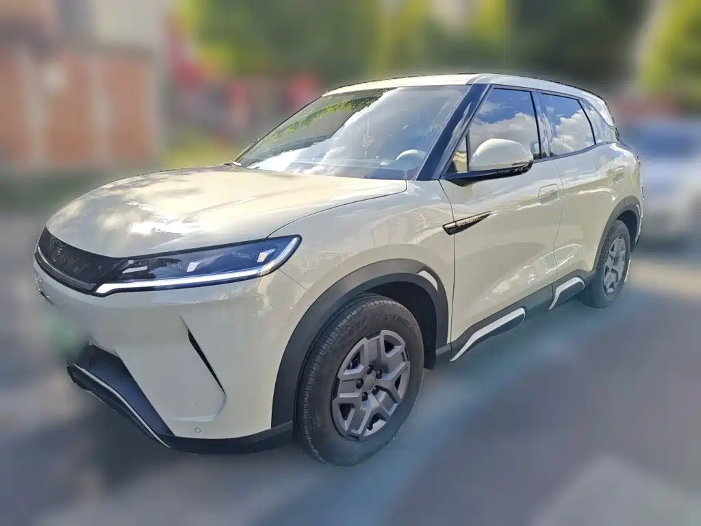 BYD Yuan UP — миниатюра 2