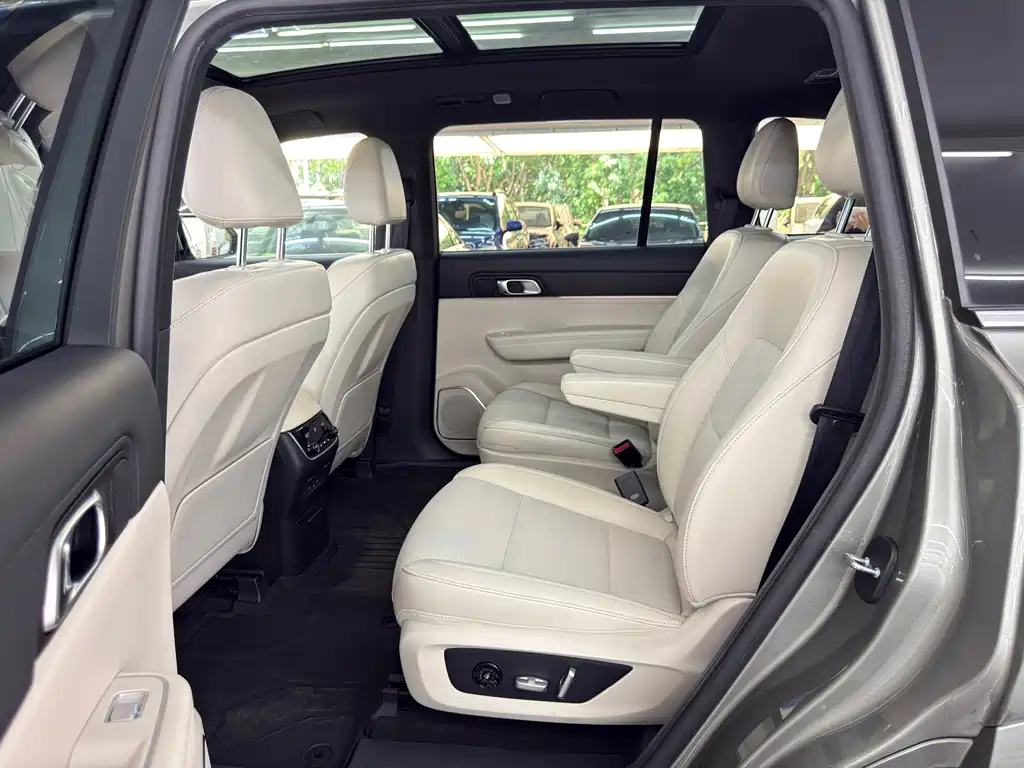 Li Auto Li ONE — миниатюра 9