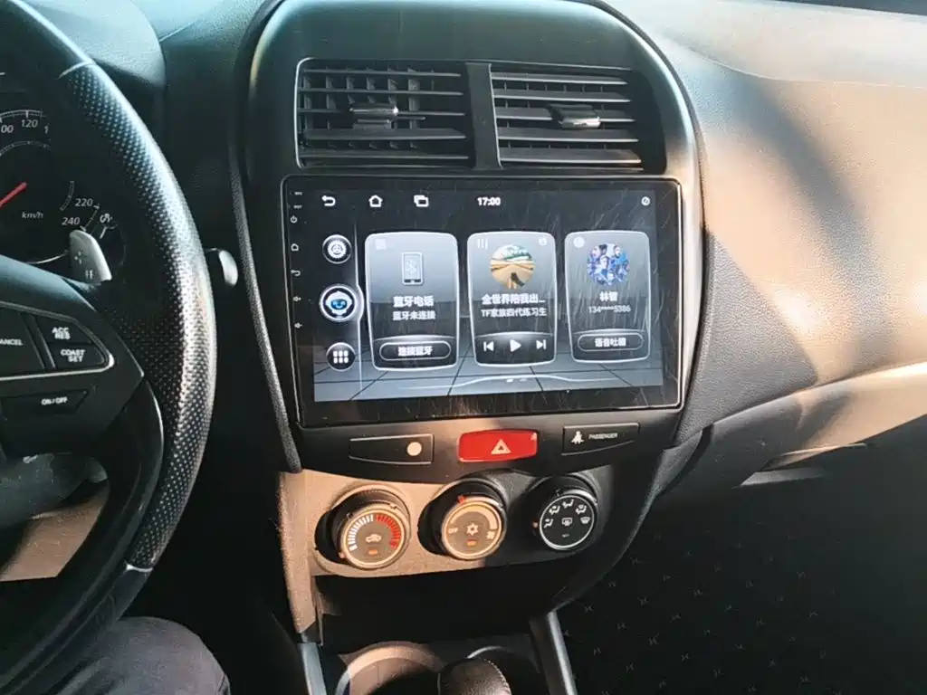 Peugeot 4008 (Import) — миниатюра 13