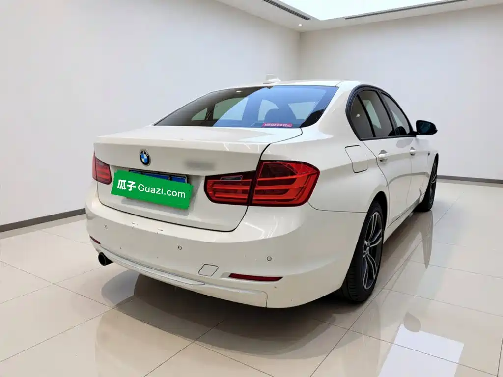 BMW 3 Series — миниатюра 6