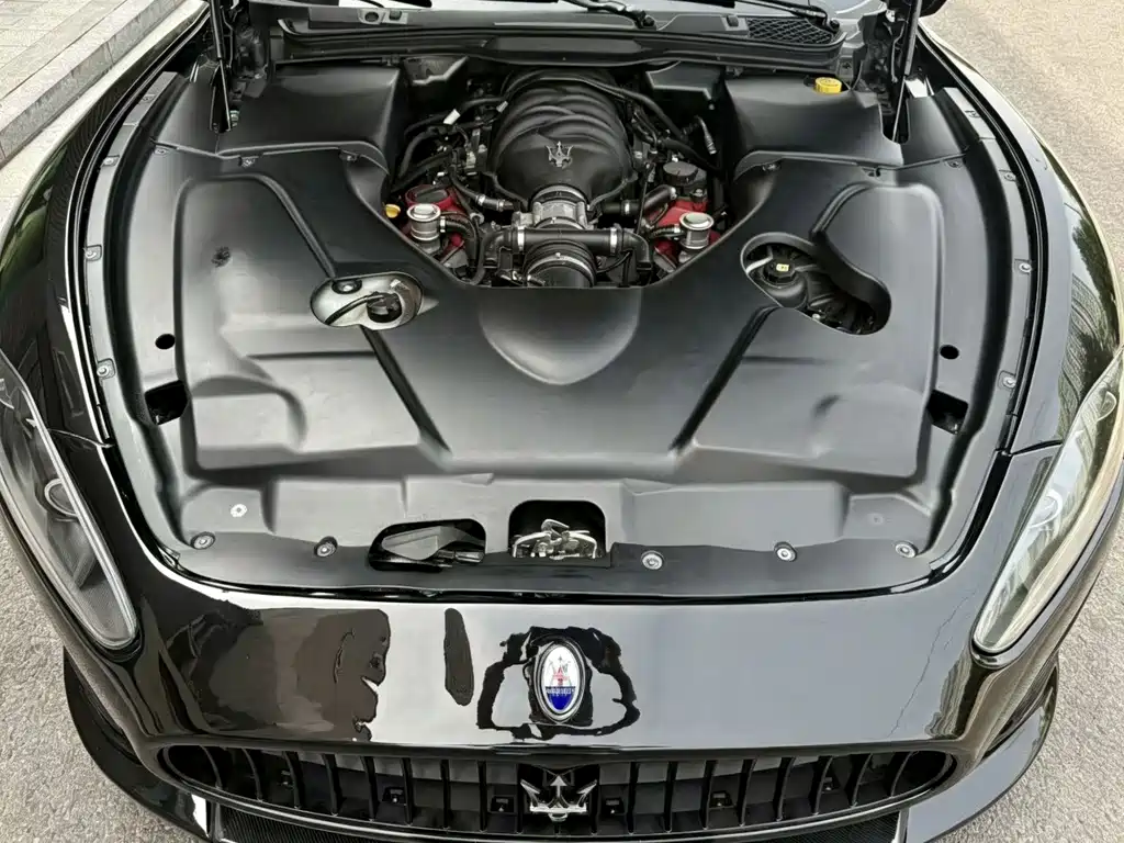 Maserati GranTurismo 2013 4.7L Sport F1