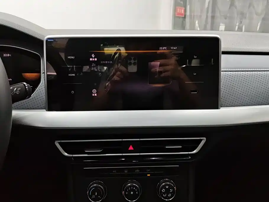 Volkswagen Lavida — миниатюра 13