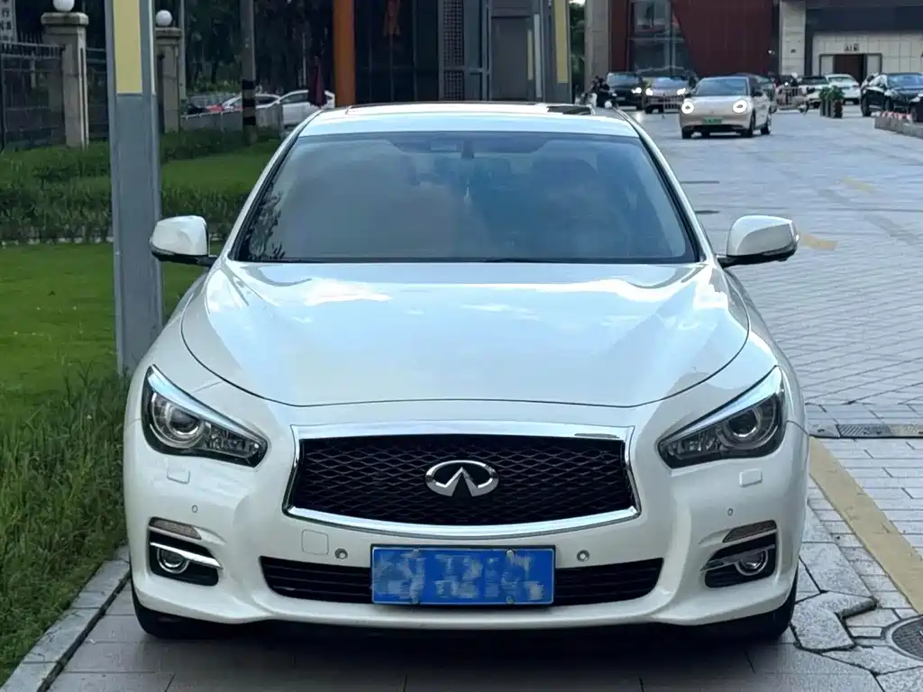 Infiniti Q50L — миниатюра 2