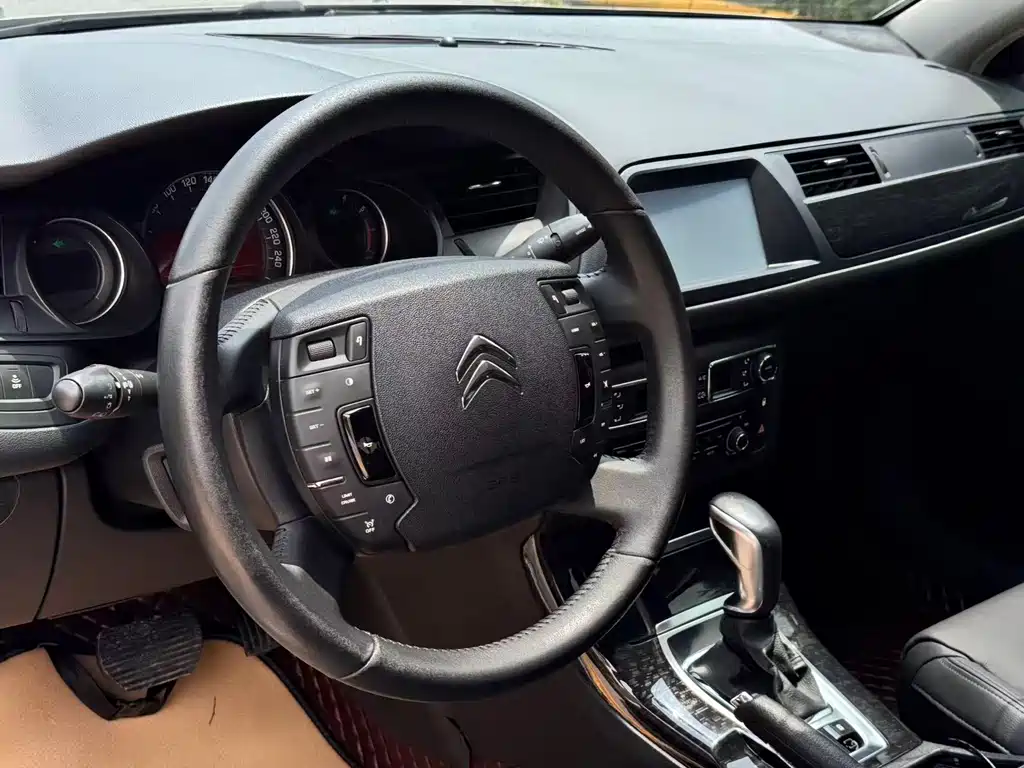 Citroen C5 — миниатюра 6