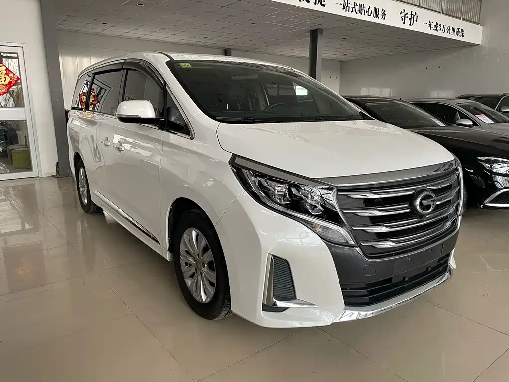 GAC TRUMPCHI M8