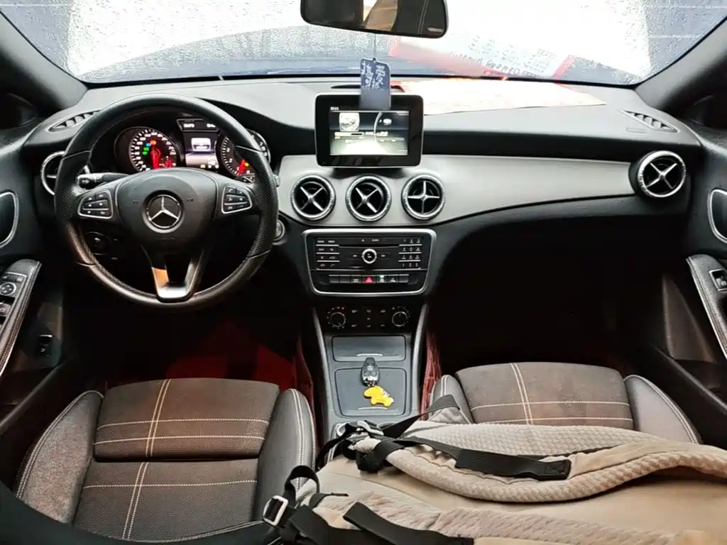 Mercedes-Benz CLA (Import) — миниатюра 10