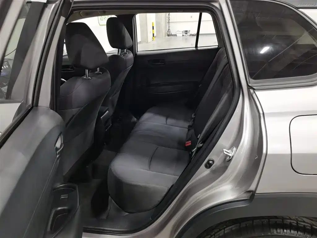 Toyota Corolla id 4589403 из Китая 19