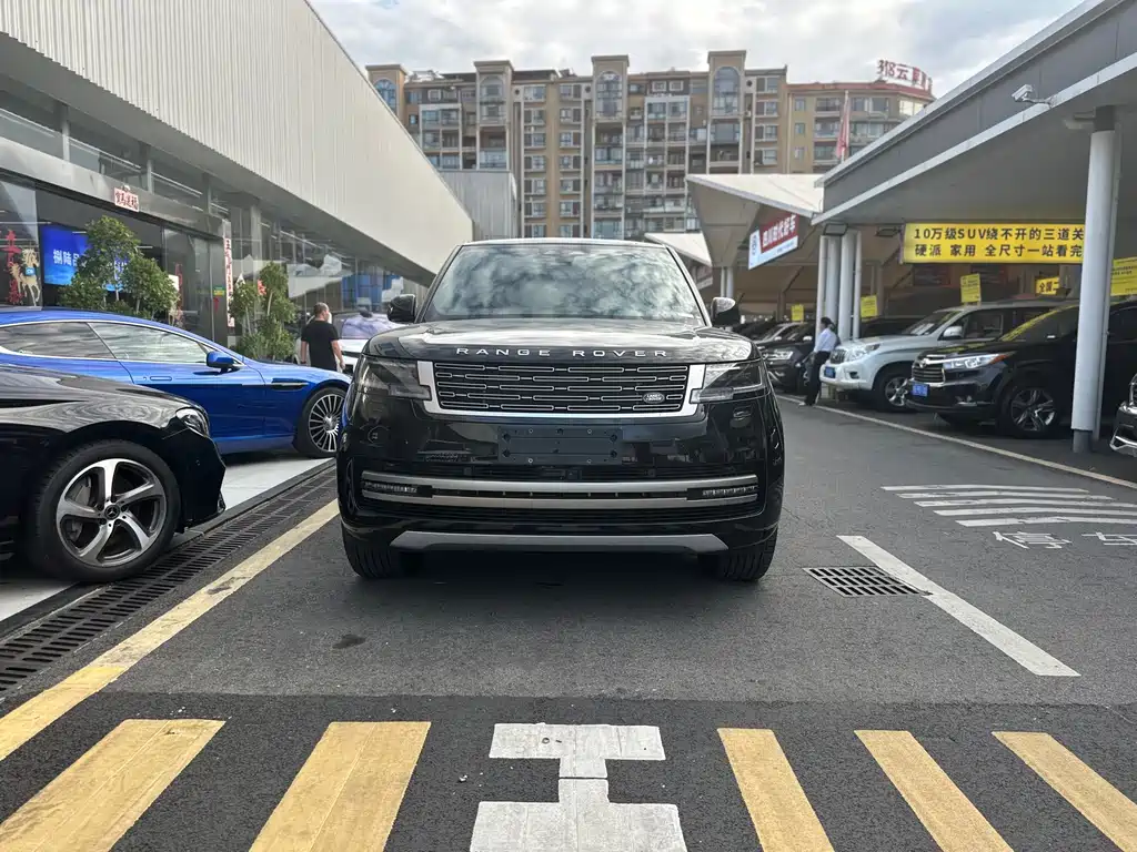Land Rover Range Rover — миниатюра 2