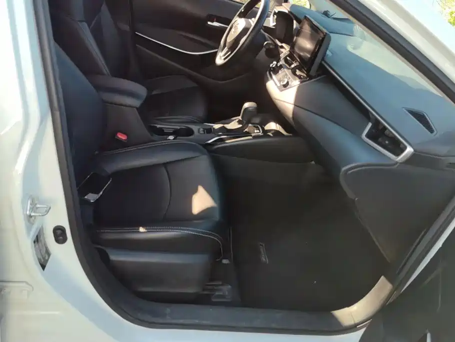 Toyota Corolla — миниатюра 8