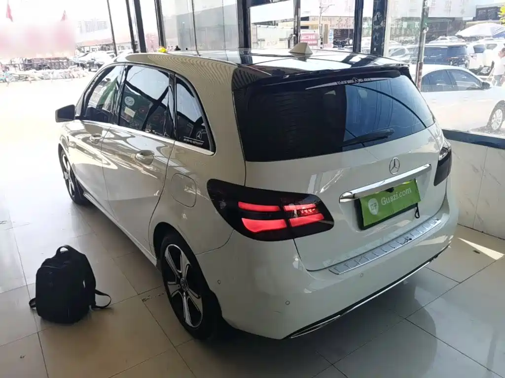 Mercedes-Benz B-Class — миниатюра 5