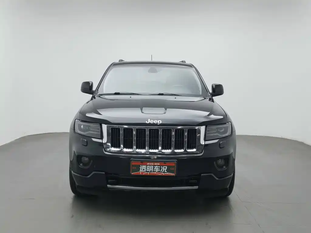 Jeep Grand Cherokee (Import) — миниатюра 3