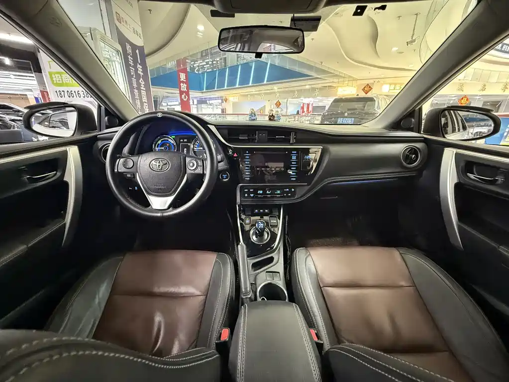 Toyota Corolla — миниатюра 5